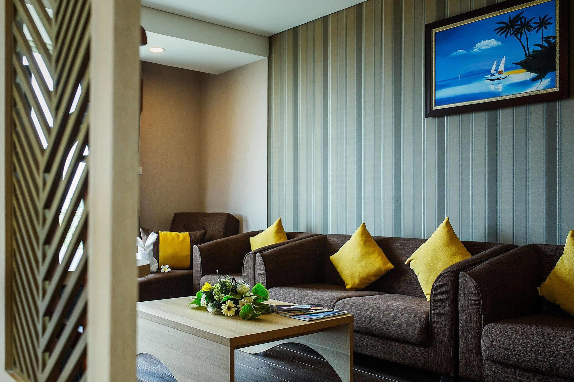 Muong Thanh Holiday Muine Hotel Mũi Né Kültér fotó