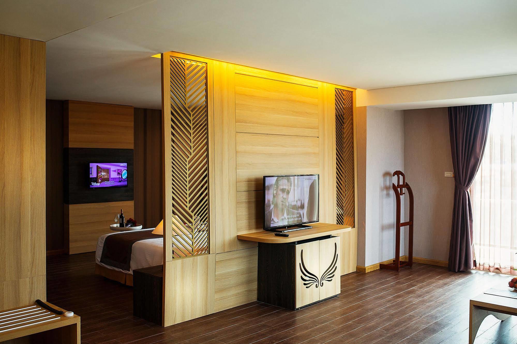 Muong Thanh Holiday Muine Hotel Mũi Né Kültér fotó